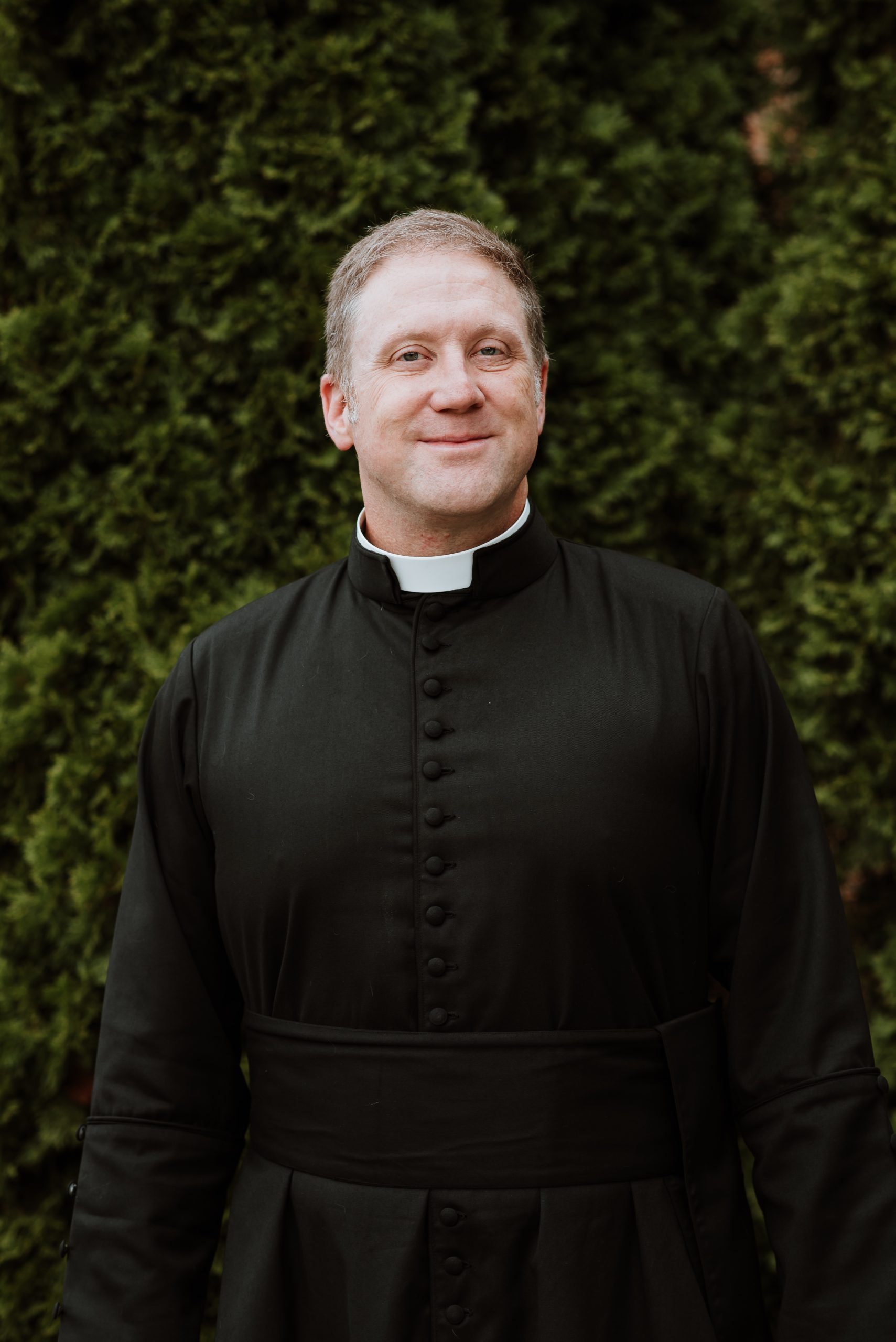 Fr. Jonathan Perrotta : Pastor